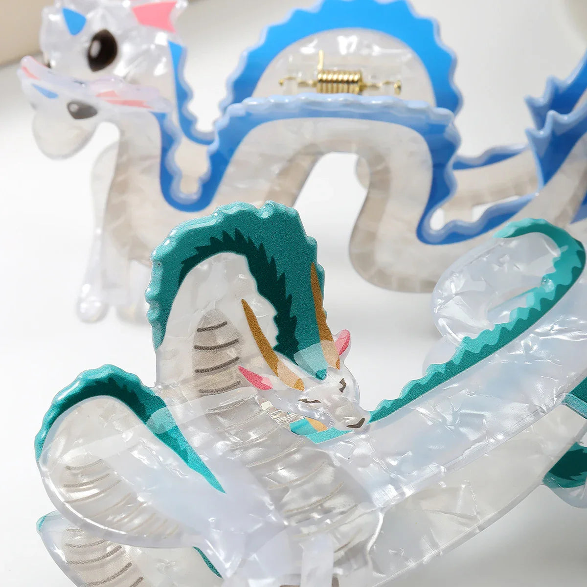 1 x Chinese Dragon Acrylic Hair Claw Clip